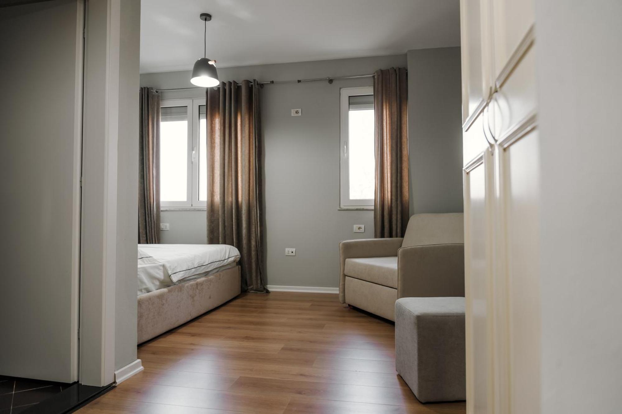 Urban Hotel Tirana Eksteriør billede
